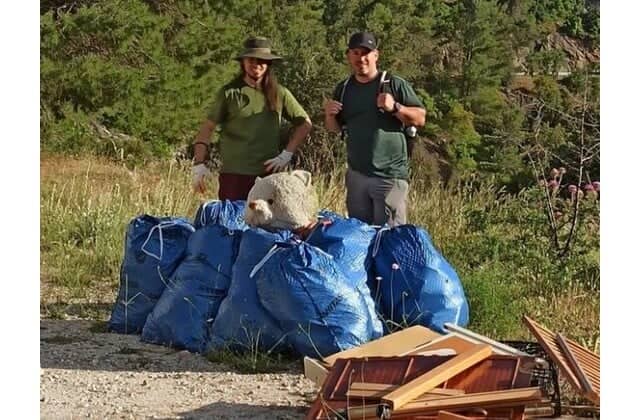 Στα ίχνη των δραστών που επιτέθηκαν στους εθελοντές στην Πάρνηθα η ΕΛ.ΑΣ. – Αναζητείται το κίνητρο της επίθεσης