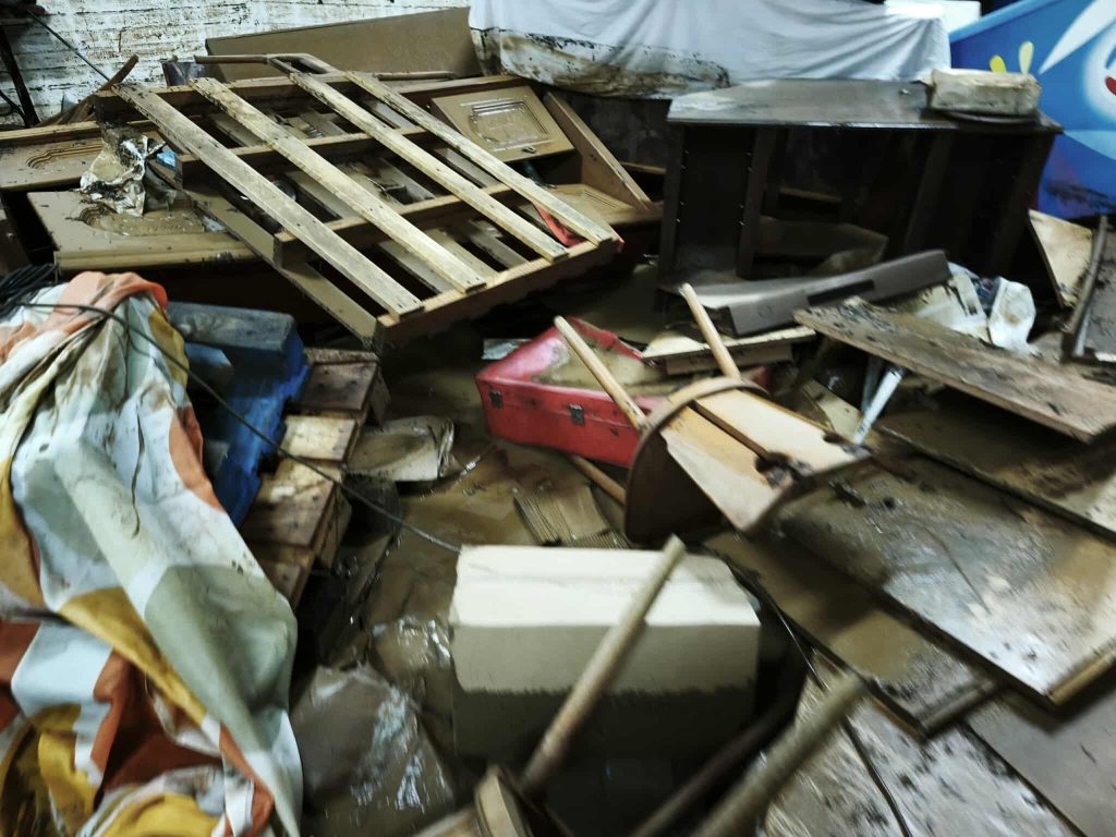 Σφοδρή κακοκαιρία σαρώνει τη χώρα – Πλημμύρες, ζημιές και αποκλεισμοί σε Ήπειρο, Θεσσαλονίκη, Κέρκυρα και Πελοπόννησο