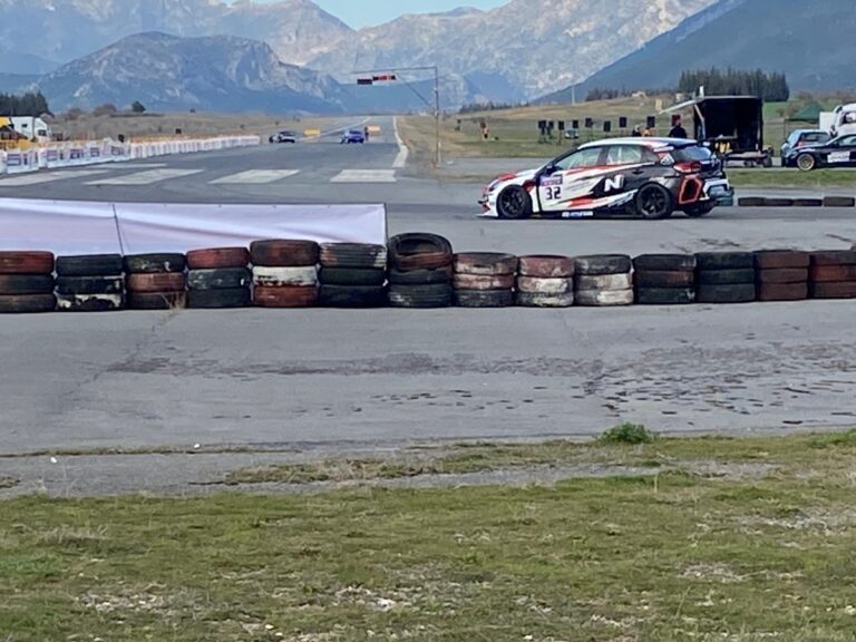 Η Τρίπολη υποδέχεται τον 4ο και τελευταίο αγώνα του Πανελληνίου Πρωταθλήματος Ταχύτητας Αυτοκινήτων