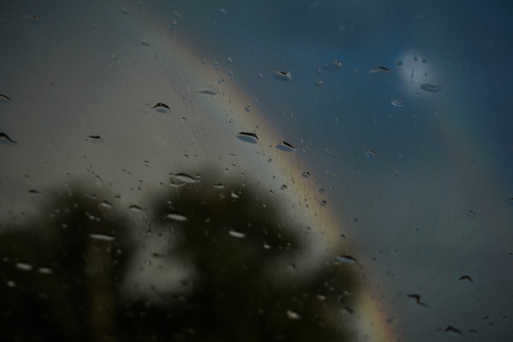 Νοτιάδες, αφρικανική σκόνη και βροχές – Τοπικές καταιγίδες στα βορειοδυτικά της Ελλάδας