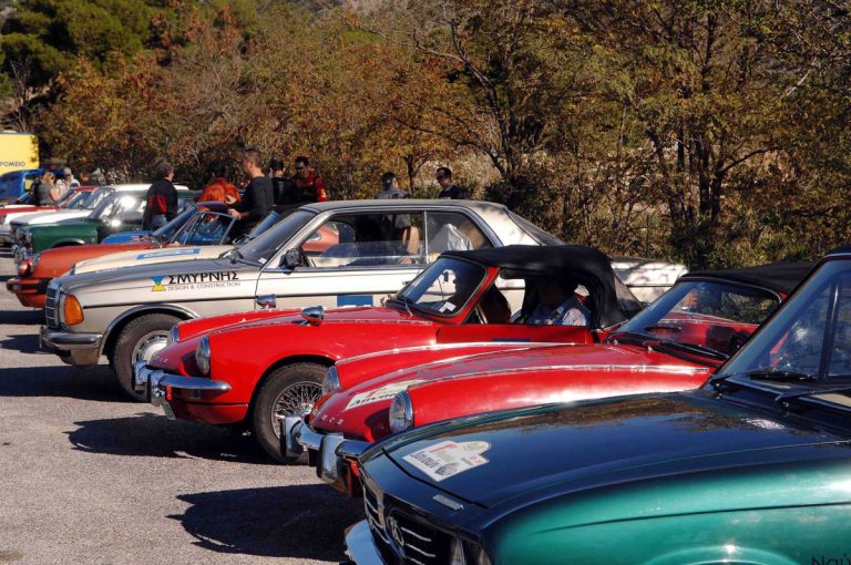 19ο Ράλλυ Δαναών στην Αργολίδα: Η Πύλη των Λεόντων υποδέχεται ιστορικά αυτοκίνητα