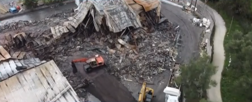 Κέρκυρα: Υγειονομική βόμβα στην Αλεπού – Τα καμένα απόβλητα πνίγουν το νησί και την υπομονή των κατοίκων