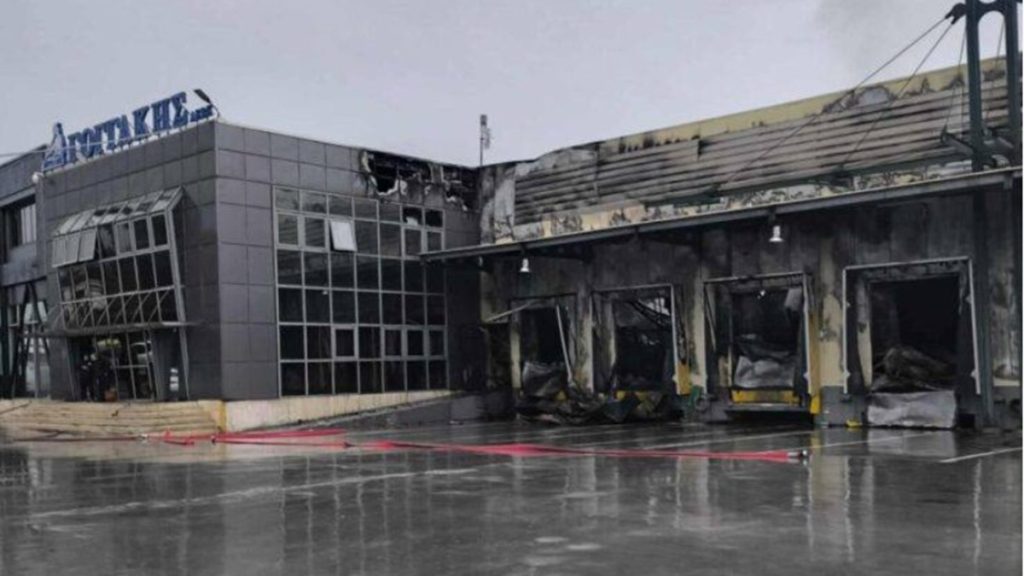 Κέρκυρα: Η Αλεπού κηρύσσεται σε κατάσταση έκτακτης ανάγκης μετά την πυρκαγιά στην «ΓΟΓΓΑΚΗΣ ΑΕΒΕ»