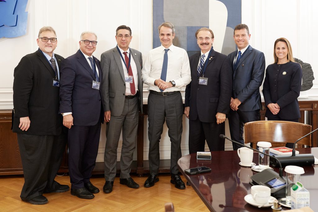 Η AΧEΠA προσβλέπει σε νέα εποχή συνεργασίας – Οι προσδοκίες της Ομογένειας από τον Μητσοτάκη