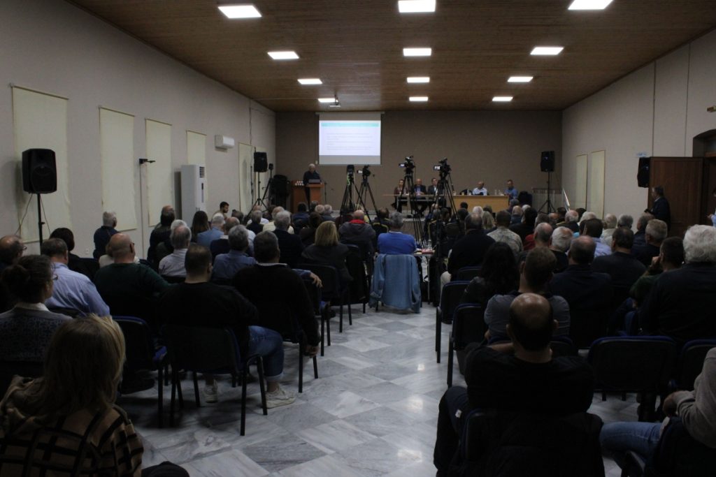 Σκάλα Λακωνίας: Καμπανάκι για τη λειψυδρία – Επιστήμονες και αγρότες ζητούν σχέδιο σωτηρίας των υδάτων