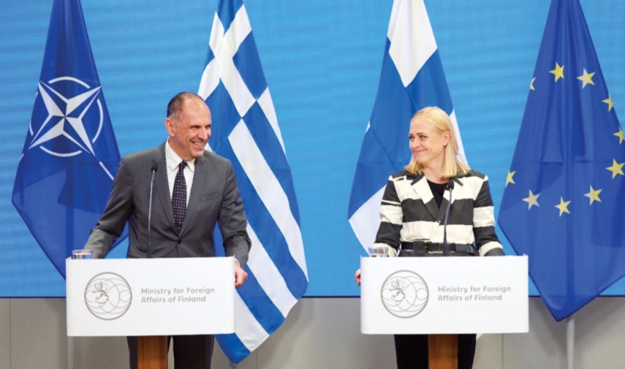 Ο Γεραπετρίτης διδάσκει γεωπολιτική στον Τραμπ – από τη Φινλανδία, με αγάπη για την Ουκρανία