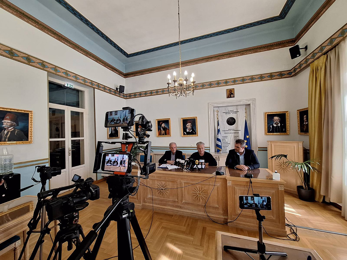 «ΒΙΟΚΛΙΜΑΤΙΚΉ ΑΝΑΒΆΘΜΙΣΗ» σε μια πόλη χωρίς ζωή – Όταν τα έργα αναπλάσεων δεν αναπνέουν